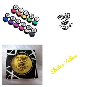 ❤️5/$20❤️Medusa's Makeup Electro Eyeshadow